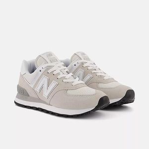 New Balance 574 Core, Nimbus Cloud with White | Women’s size 10